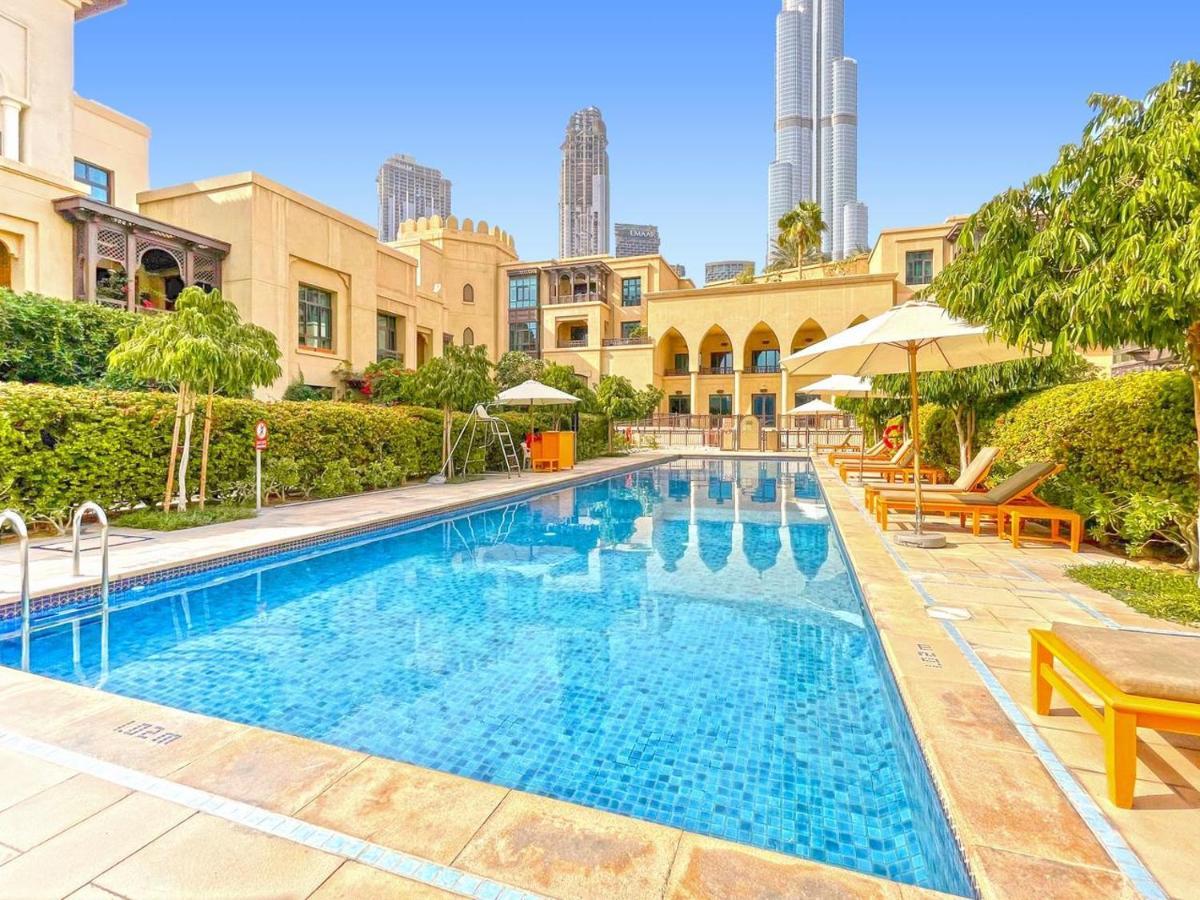 Burj Khalifa Partial View Peak Living Luxury 2Br Souk Al-Bahar Beside Dubai Mall-Golden Homes Bagian luar foto