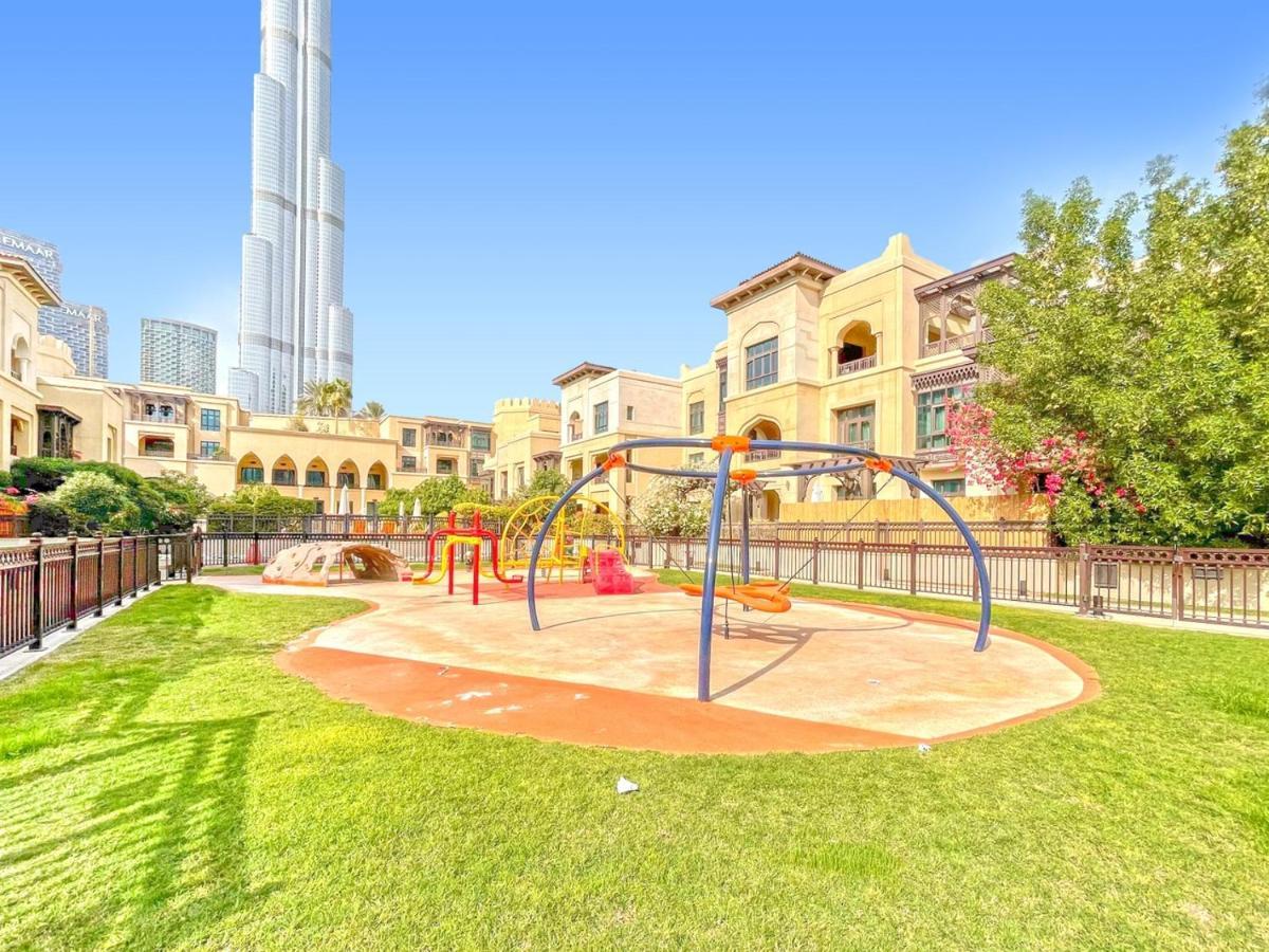 Burj Khalifa Partial View Peak Living Luxury 2Br Souk Al-Bahar Beside Dubai Mall-Golden Homes Bagian luar foto