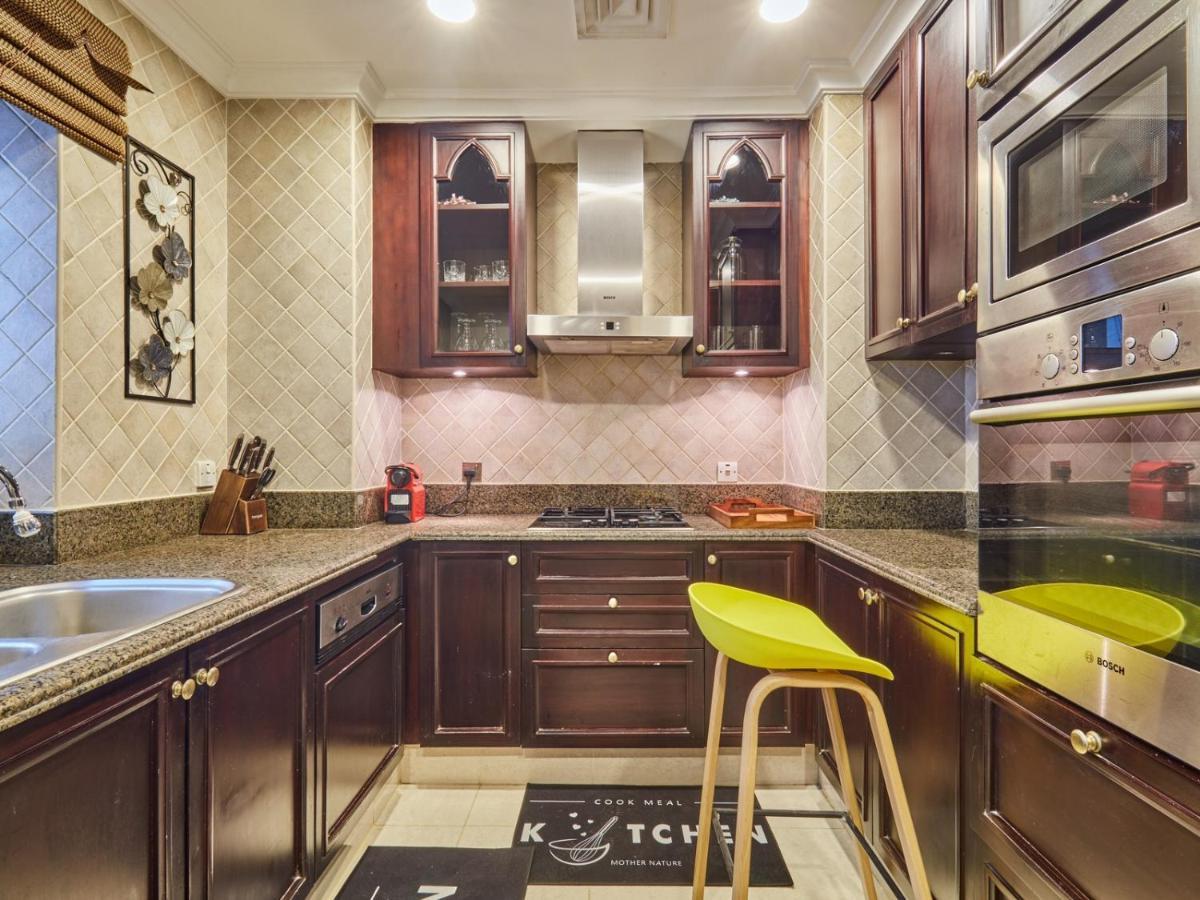 Burj Khalifa Partial View Peak Living Luxury 2Br Souk Al-Bahar Beside Dubai Mall-Golden Homes Bagian luar foto