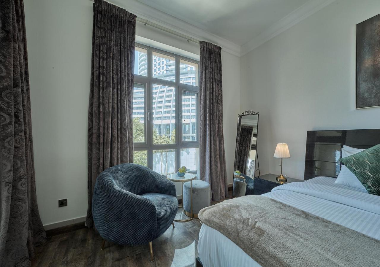 Burj Khalifa Partial View Peak Living Luxury 2Br Souk Al-Bahar Beside Dubai Mall-Golden Homes Bagian luar foto